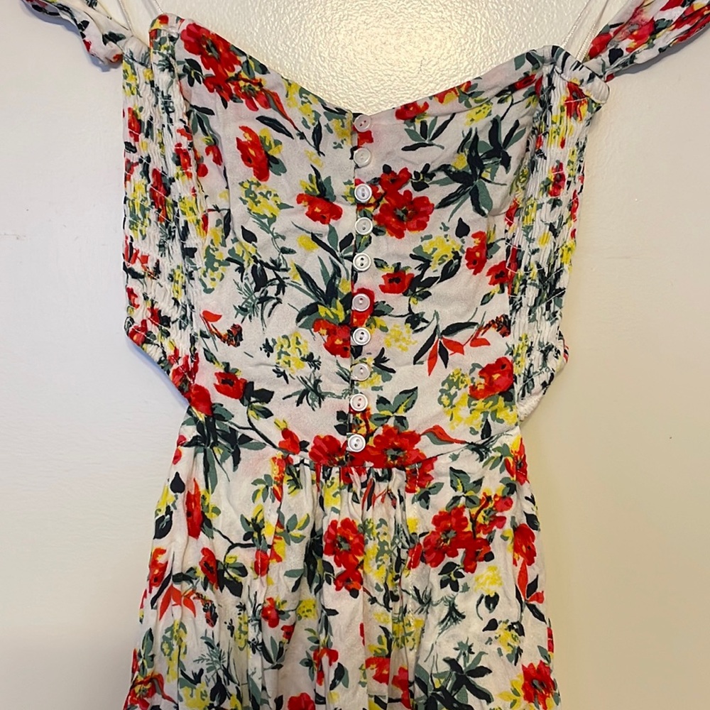 LUSH floral maxi dress Small